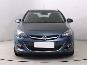Opel Astra - 2013