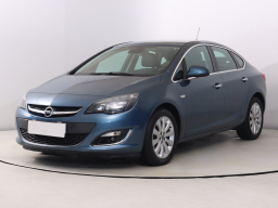 Opel Astra 2013