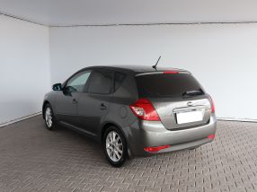 Kia Ceed - 2010