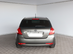 Kia Ceed 2010