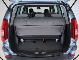 Peugeot 807 2005