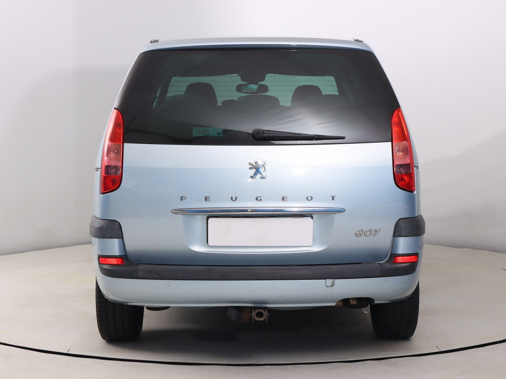 Peugeot 807