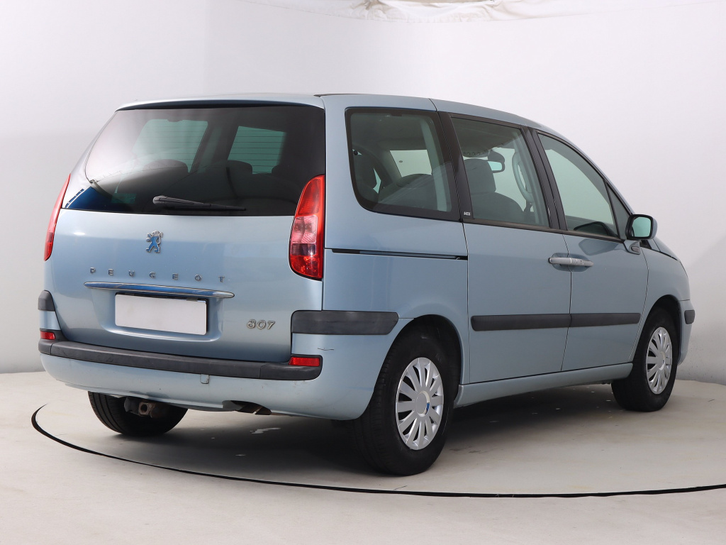 Peugeot 807