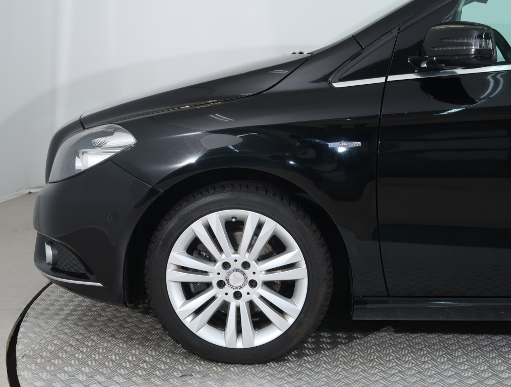 Mercedes-Benz B