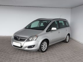 Opel Zafira - 2015