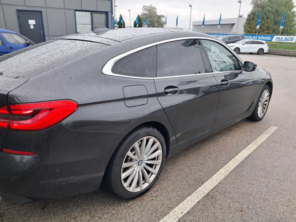 BMW 6GT