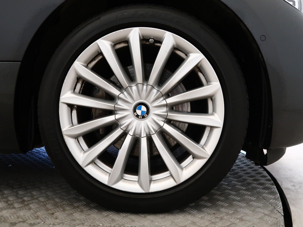 BMW 6GT