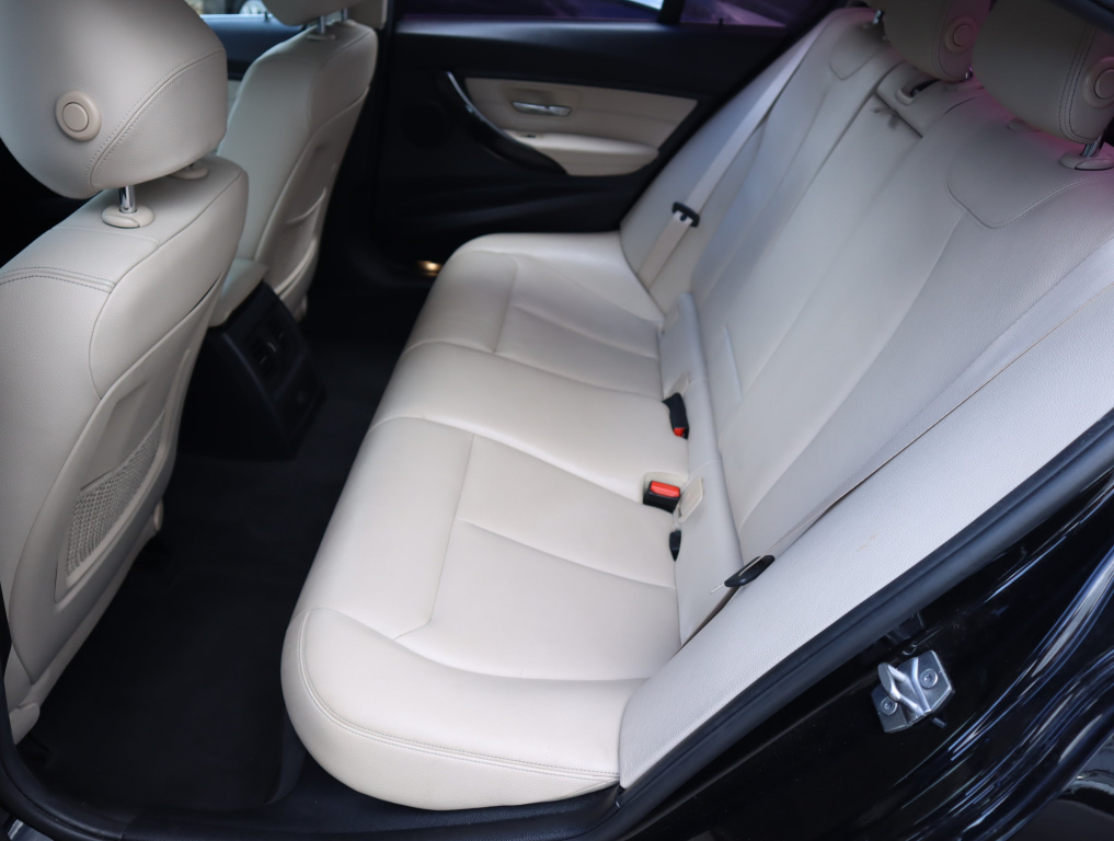 BMW 3