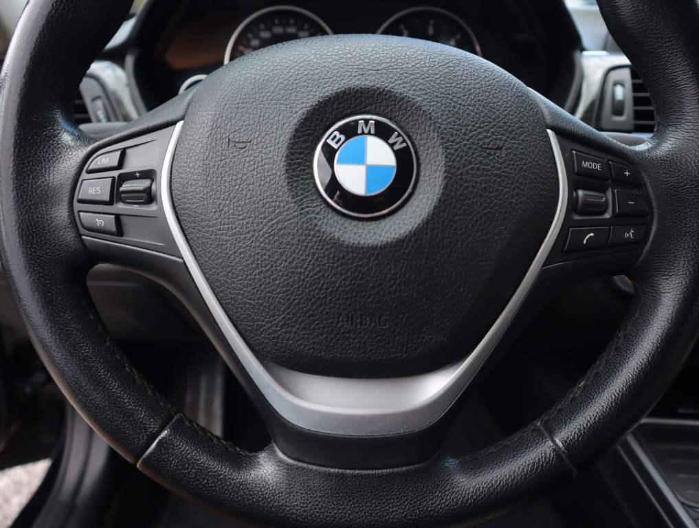 BMW 3