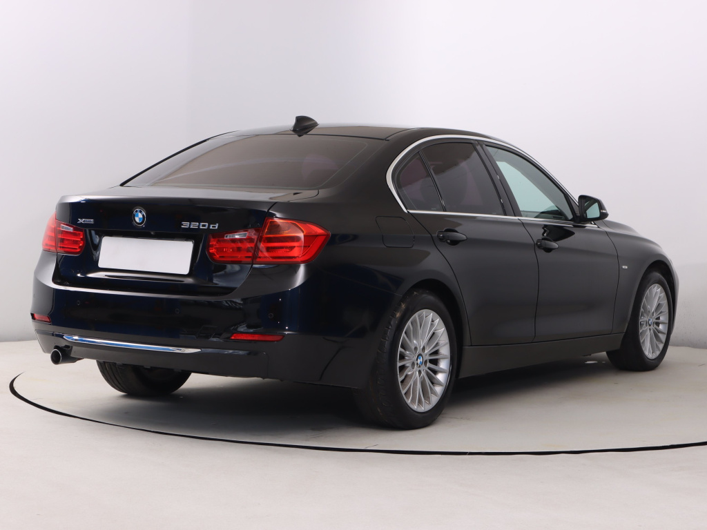 BMW 3