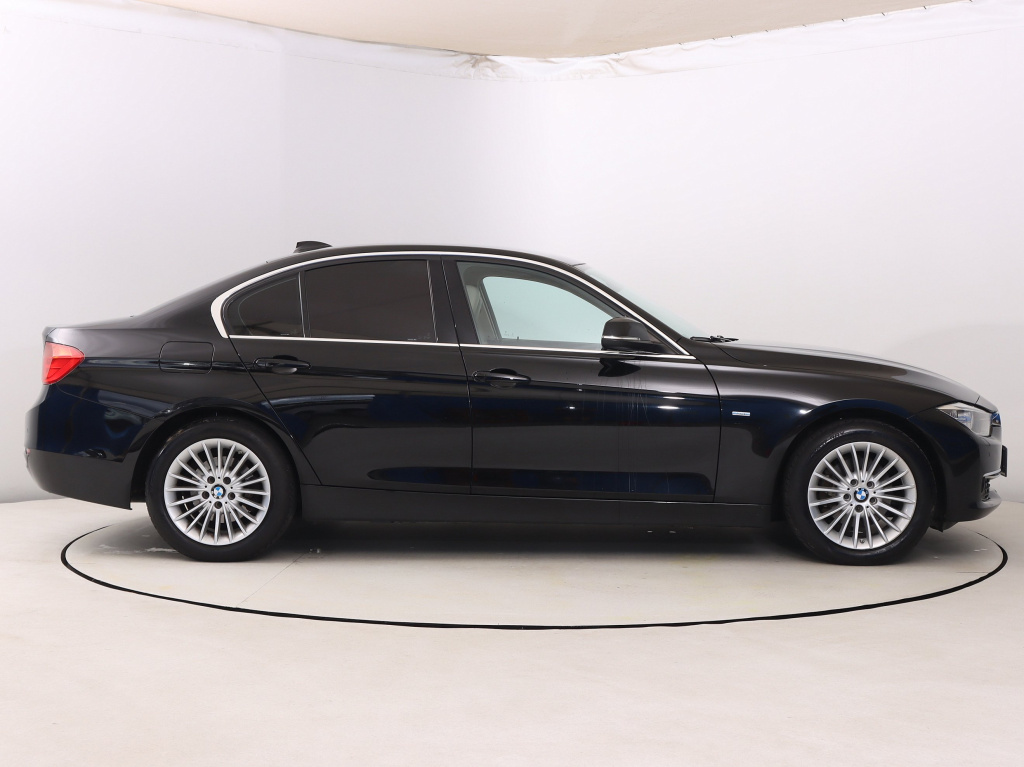 BMW 3