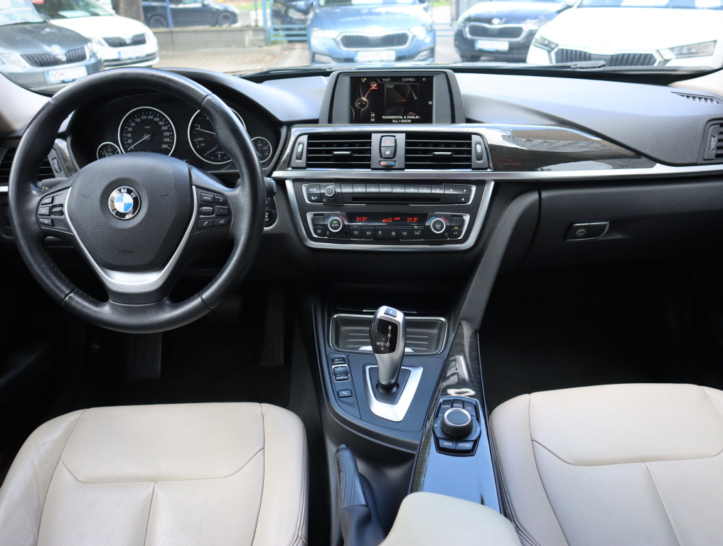 BMW 3