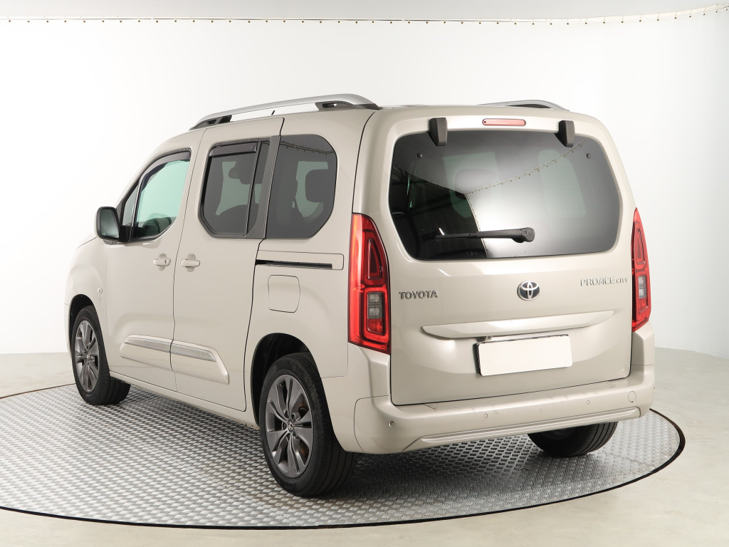 Toyota Proace City Verso