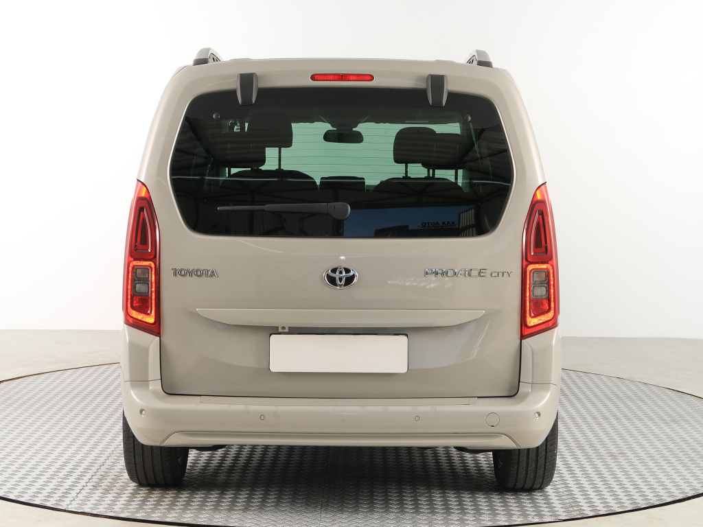 Toyota Proace City Verso