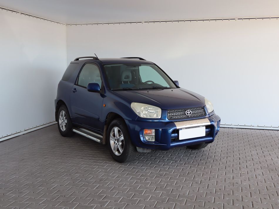 Toyota RAV 4 - 2004