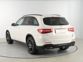 Mercedes-Benz GLC - 2019