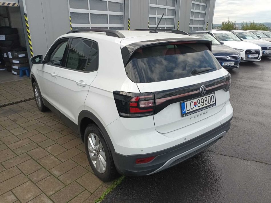 Volkswagen T-Cross - 2021