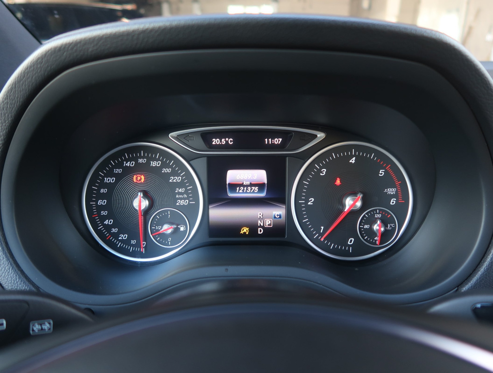 Mercedes-Benz B
