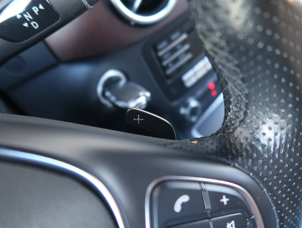 Mercedes-Benz B