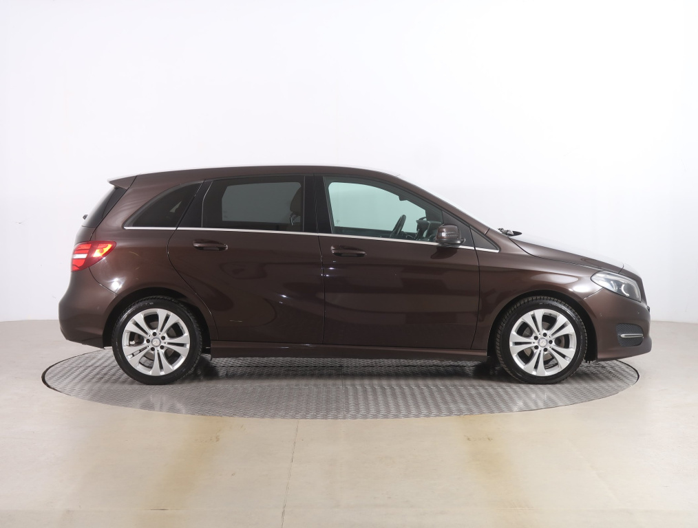 Mercedes-Benz B