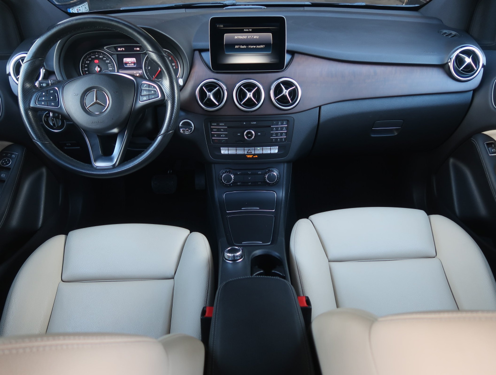 Mercedes-Benz B
