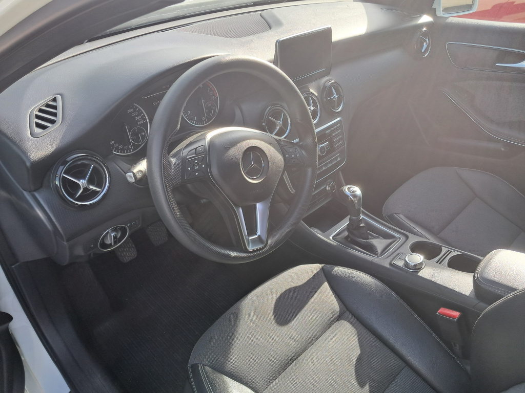 Mercedes-Benz A