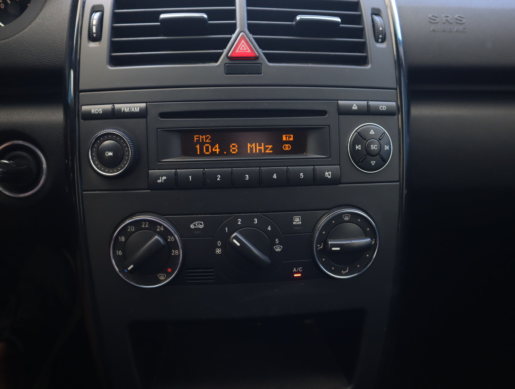 Mercedes-Benz A