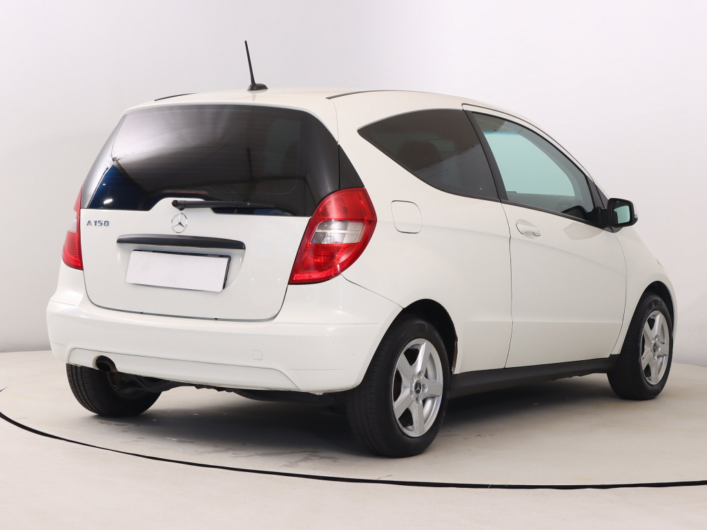 Mercedes-Benz A