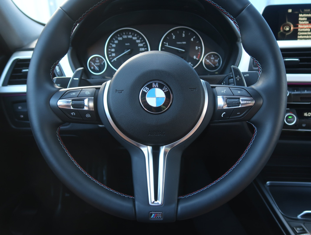 BMW 3