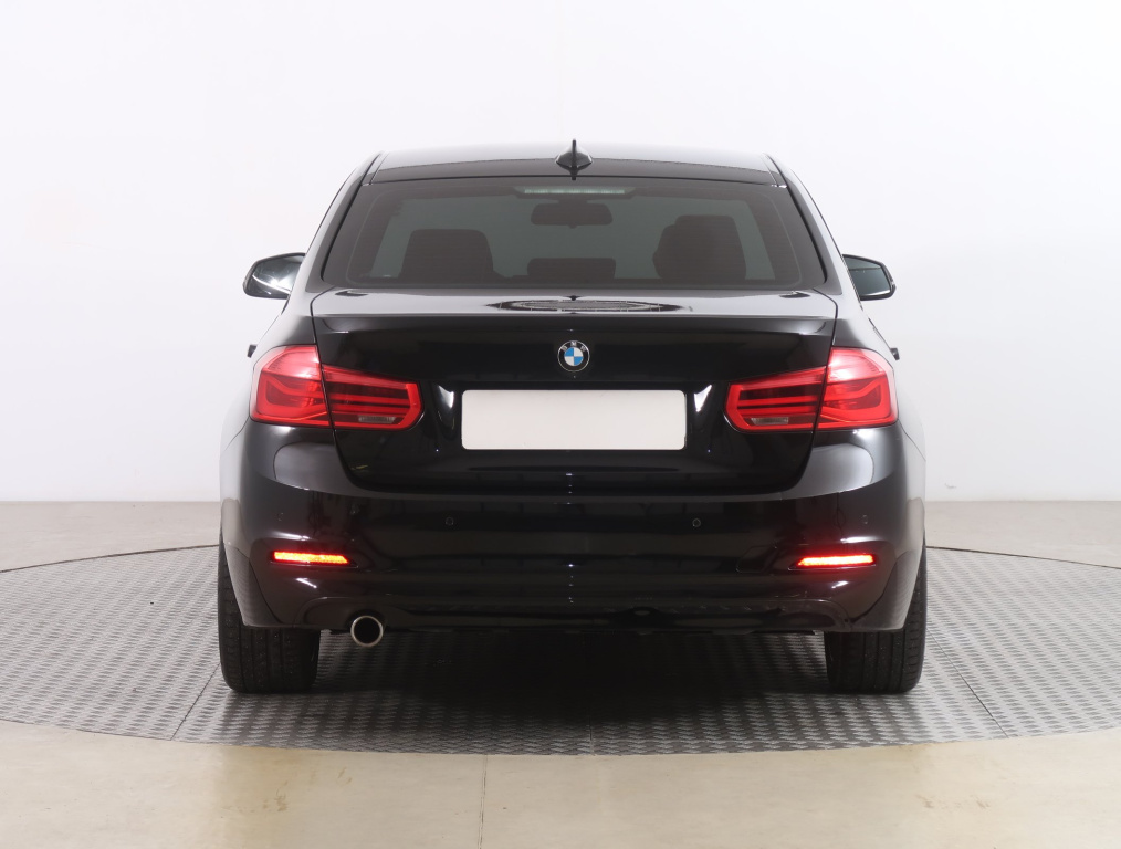 BMW 3