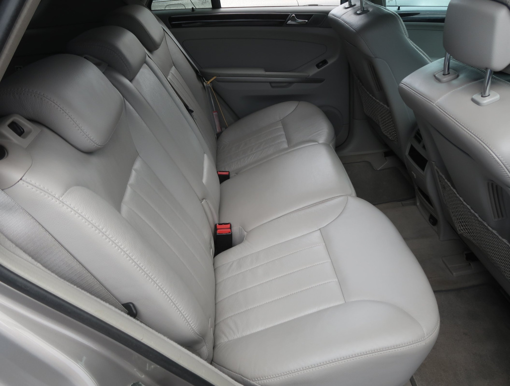 Mercedes-Benz ML