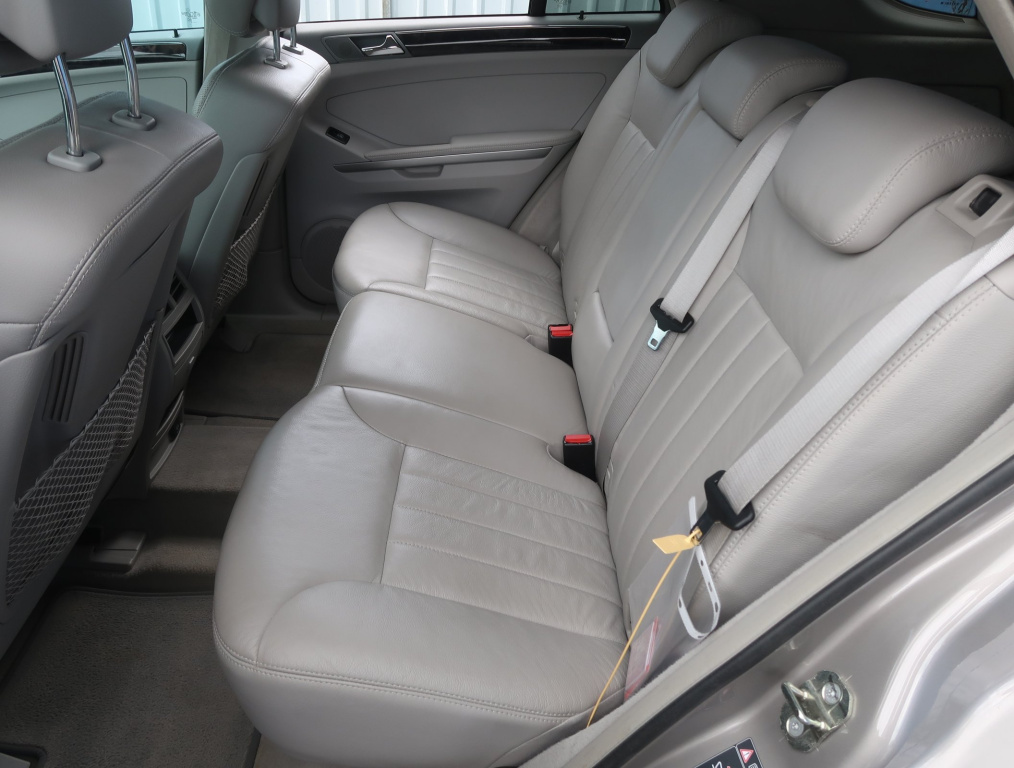 Mercedes-Benz ML