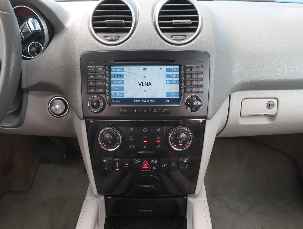 Mercedes-Benz ML
