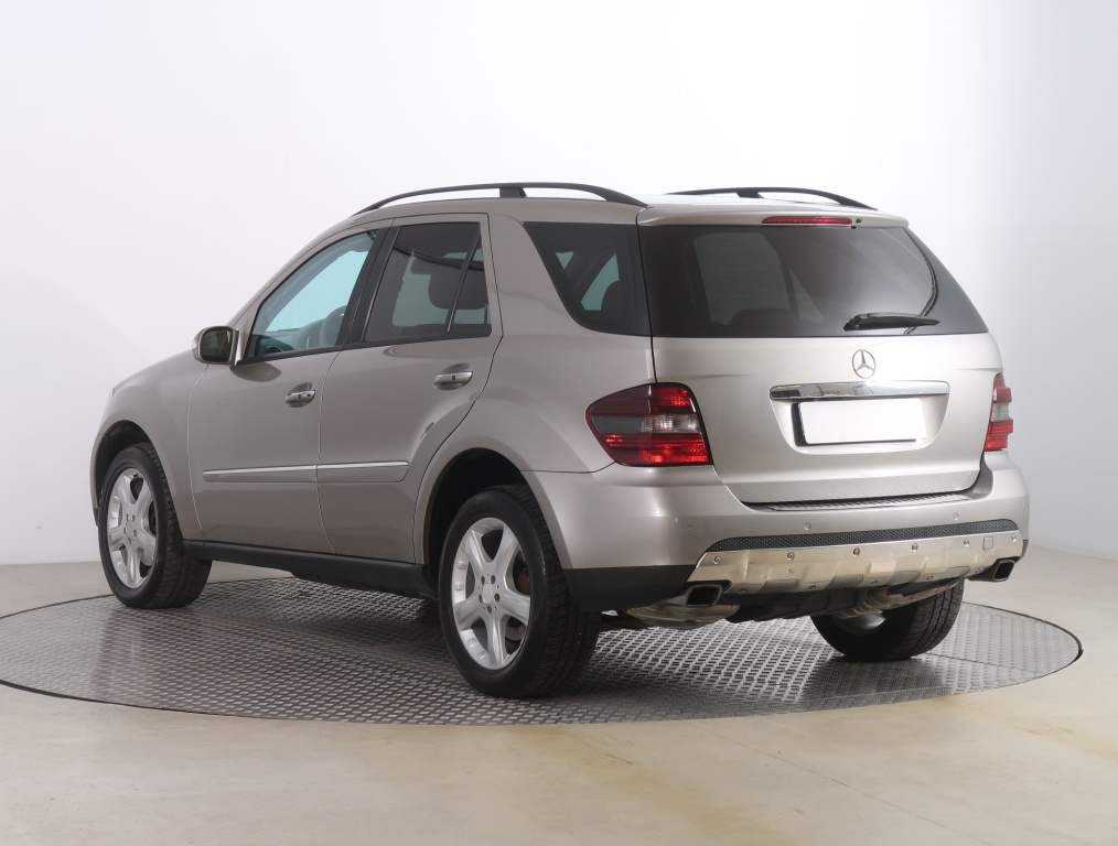 Mercedes-Benz ML