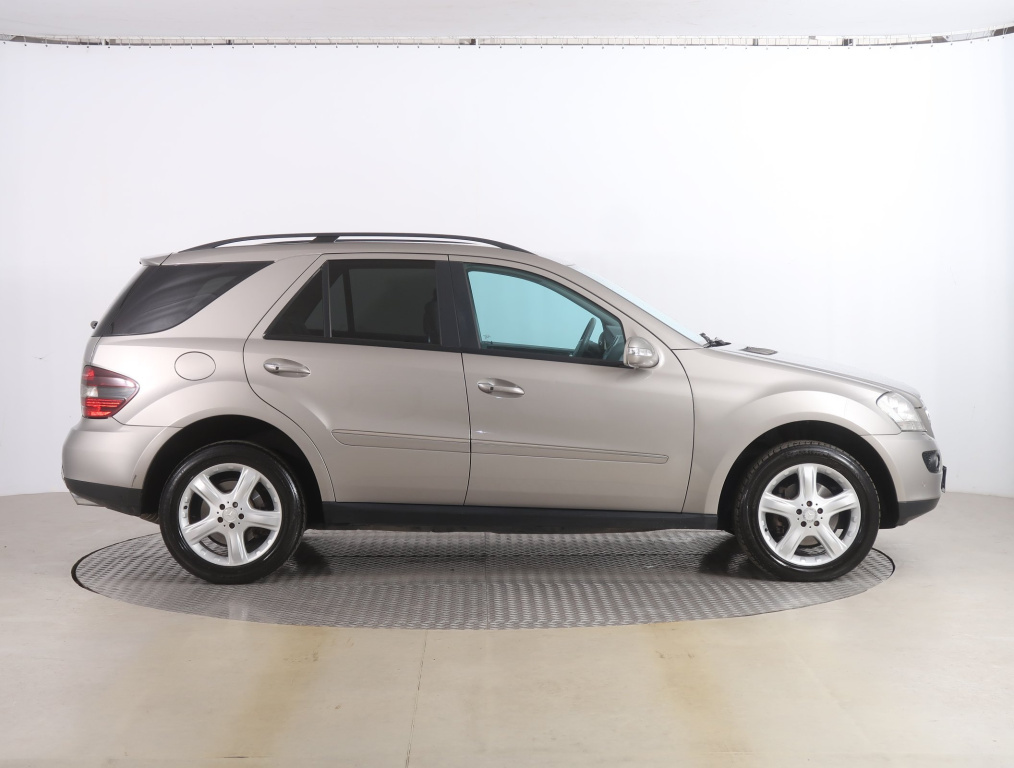 Mercedes-Benz ML