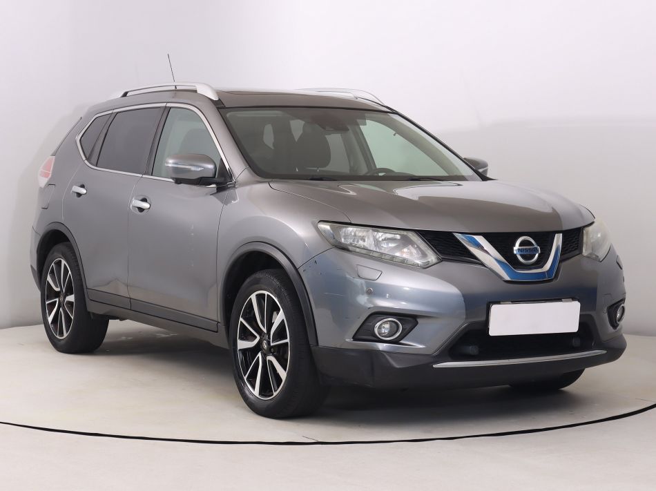 Nissan X-Trail - 2016