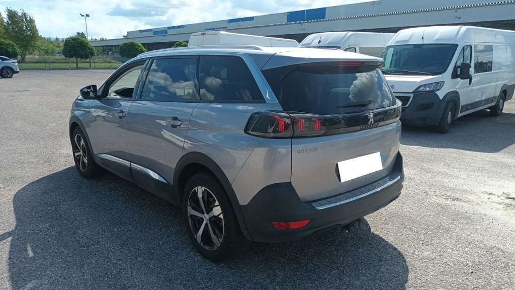 MG HS