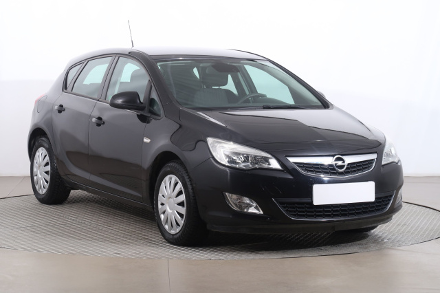 Opel Astra 2010