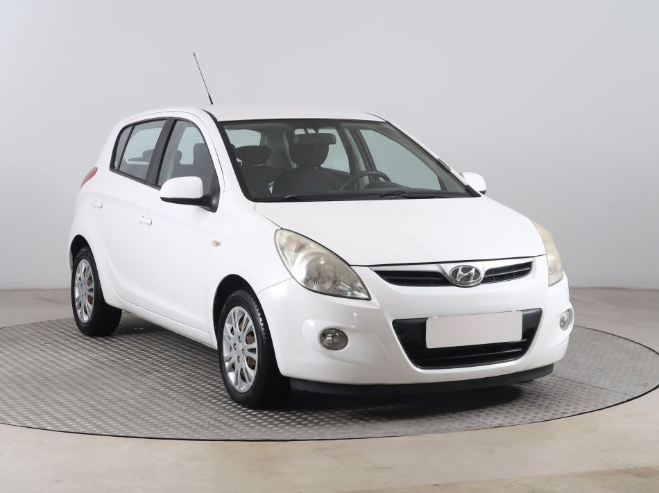 Hyundai i20 - 2010