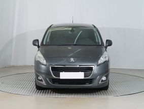 Peugeot 5008 - 2015