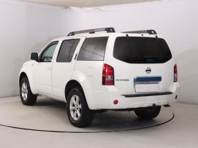 Nissan Pathfinder - 2012