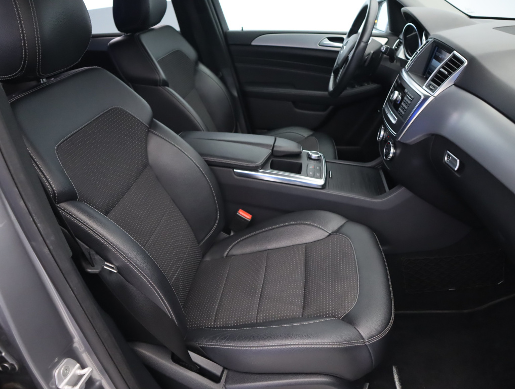 Mercedes-Benz ML
