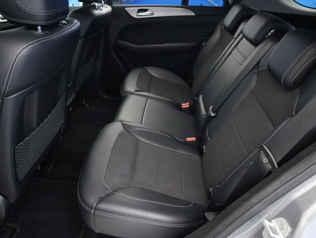 Mercedes-Benz ML
