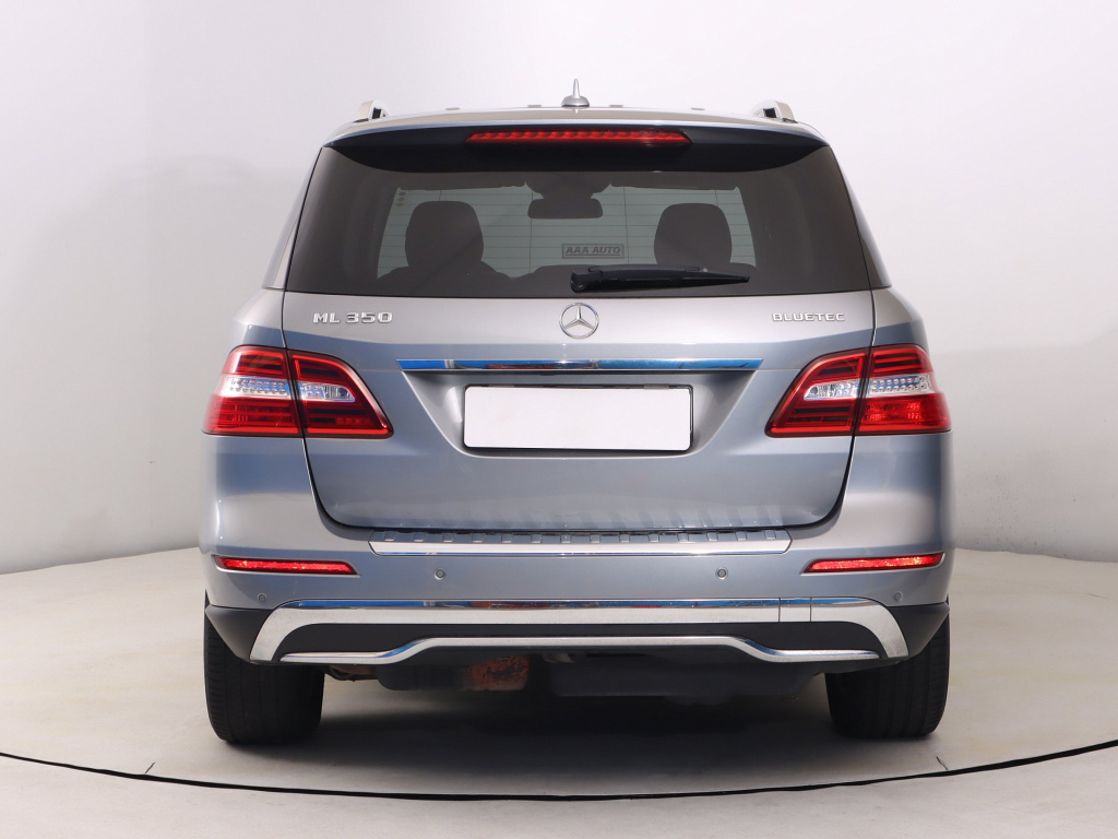 Mercedes-Benz ML