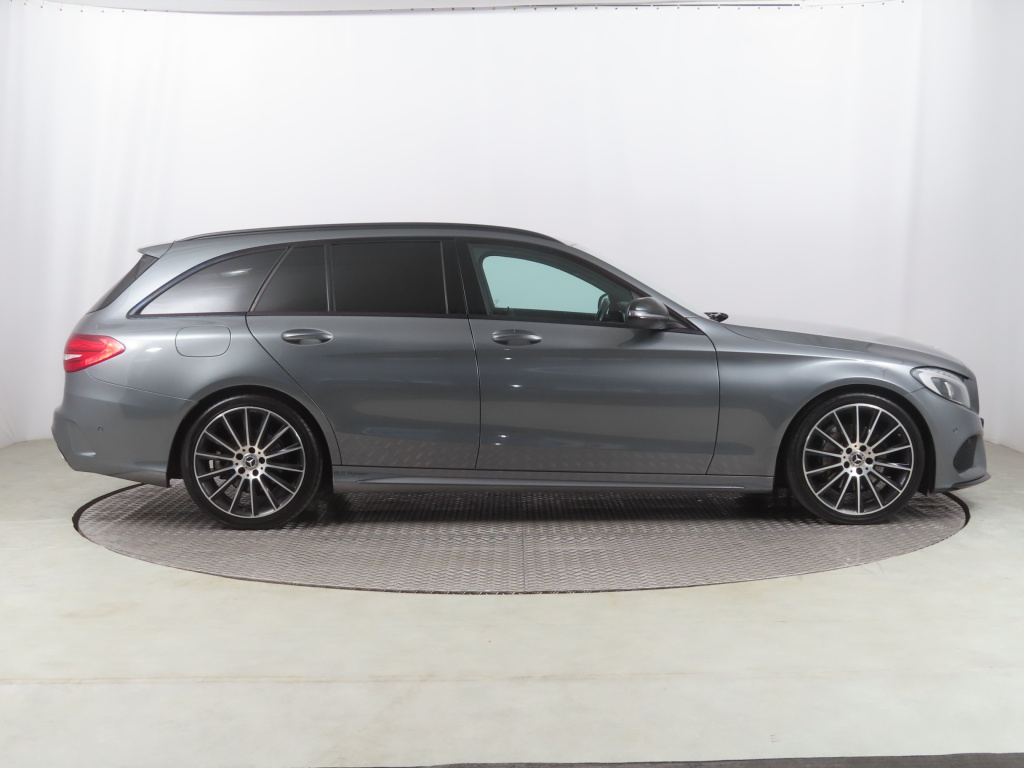 Mercedes-Benz C