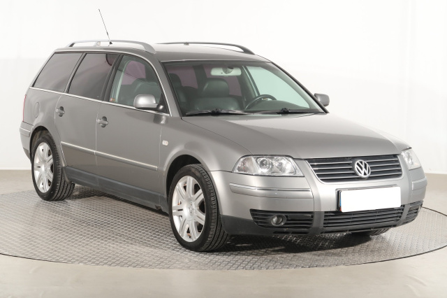 Volkswagen Passat, 2004