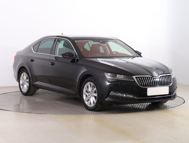 Škoda Superb 2021