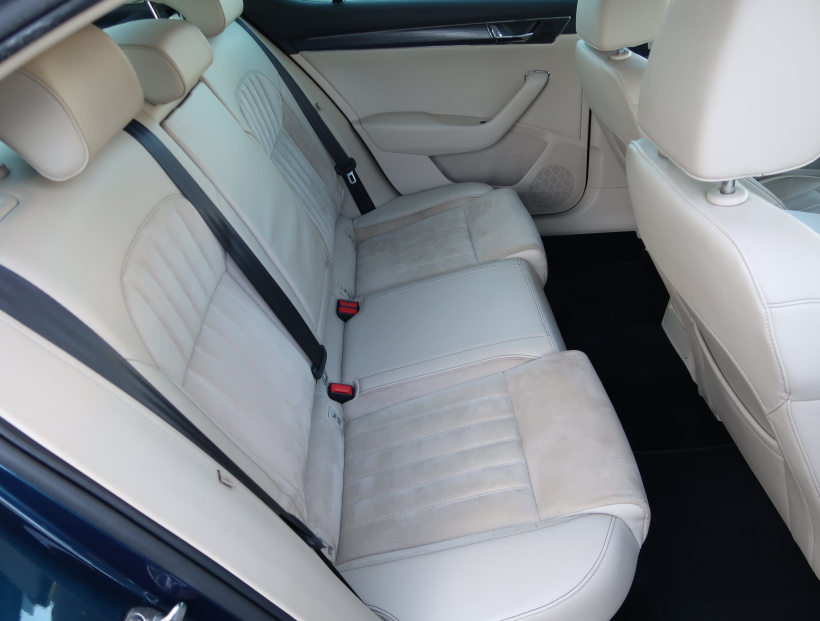 Škoda Superb, 2019