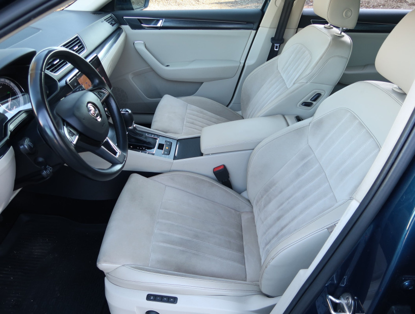 Škoda Superb, 2019