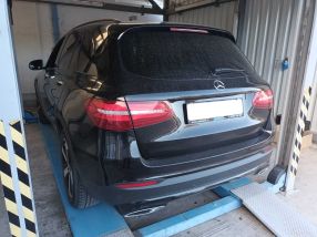Mercedes-Benz GLC - 2017